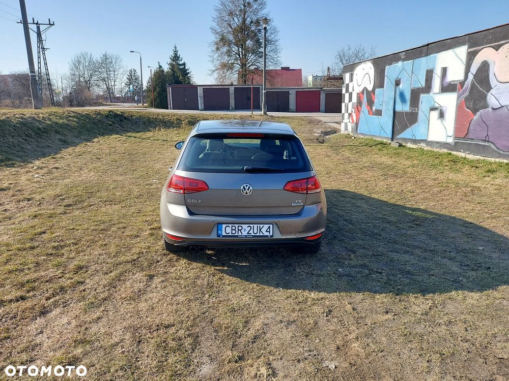 Volkswagen Golf 1.4 TSI BMT Highline - 5