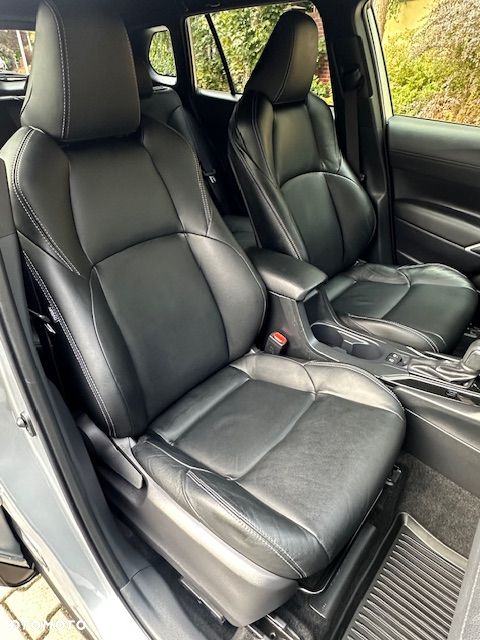 Toyota Corolla Cross 1.8 VVT-i Business Edition - 40