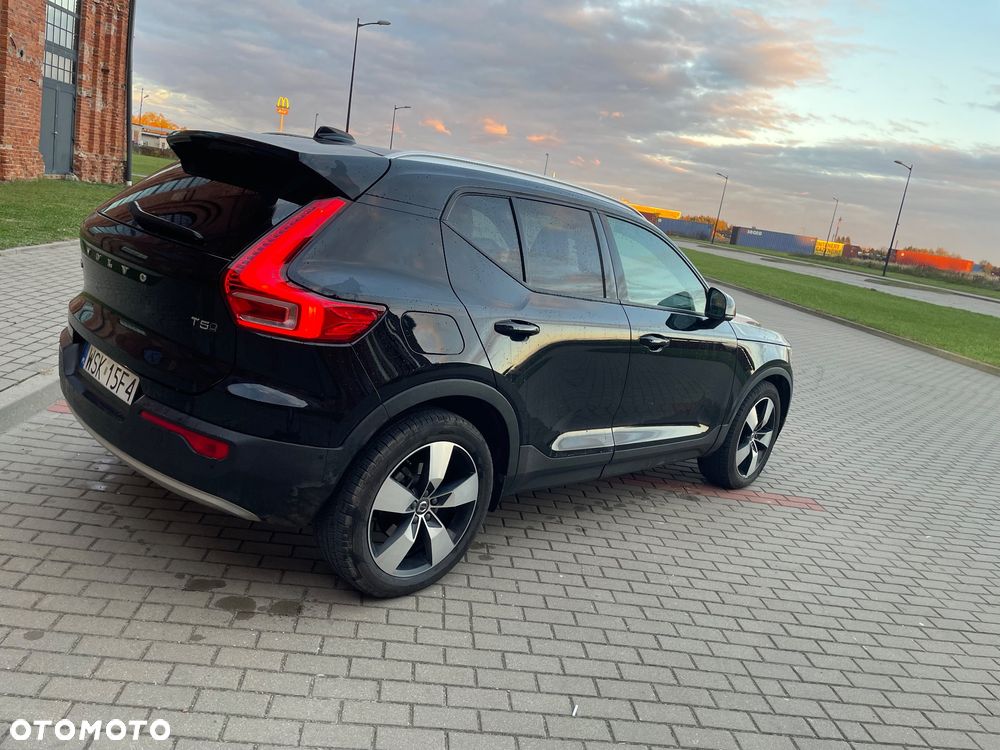 Volvo XC 40 T5 AWD Momentum - 6