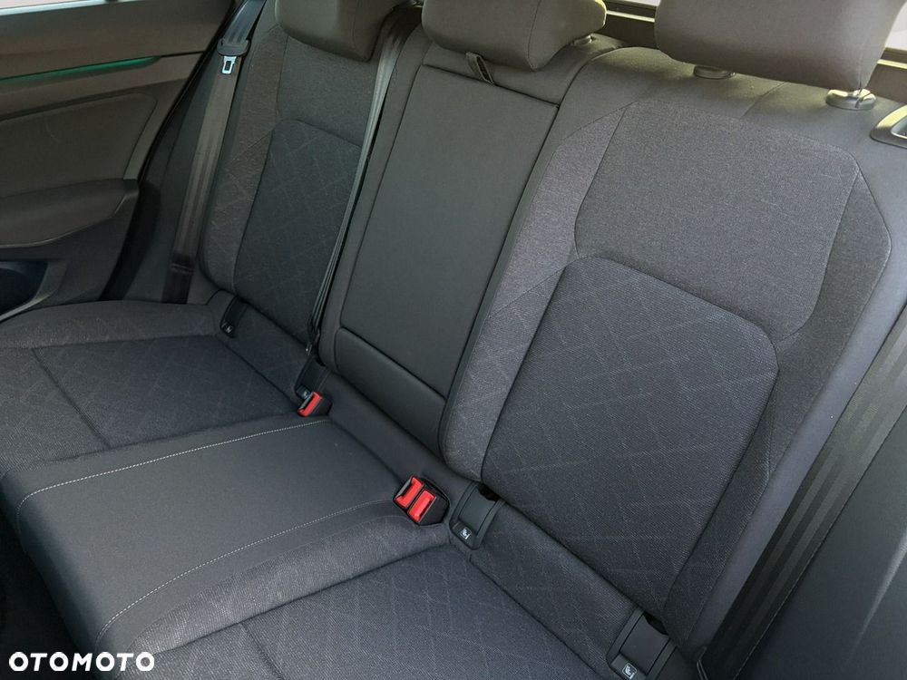Volkswagen Golf 1.5 eTSI EVO Life DSG - 25