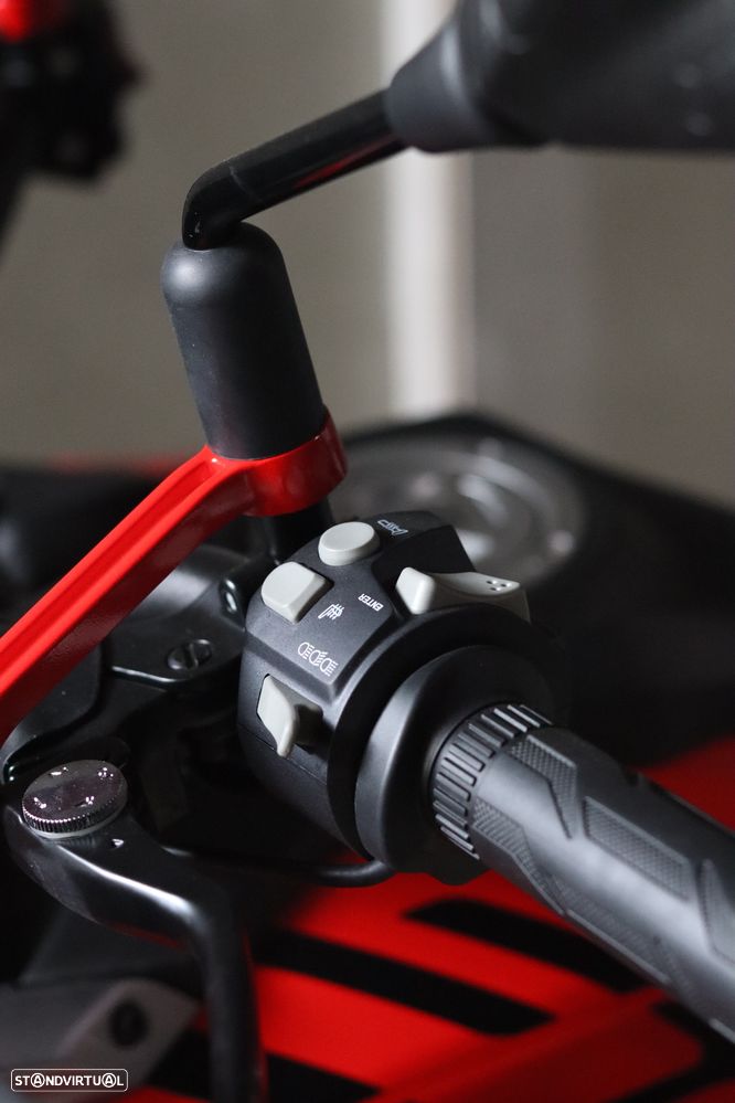 QJ Motor SRT 600SX - 4