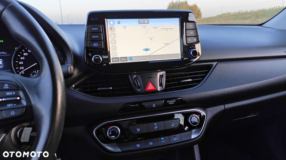 Hyundai i30 1.4 Passion Plus - 29
