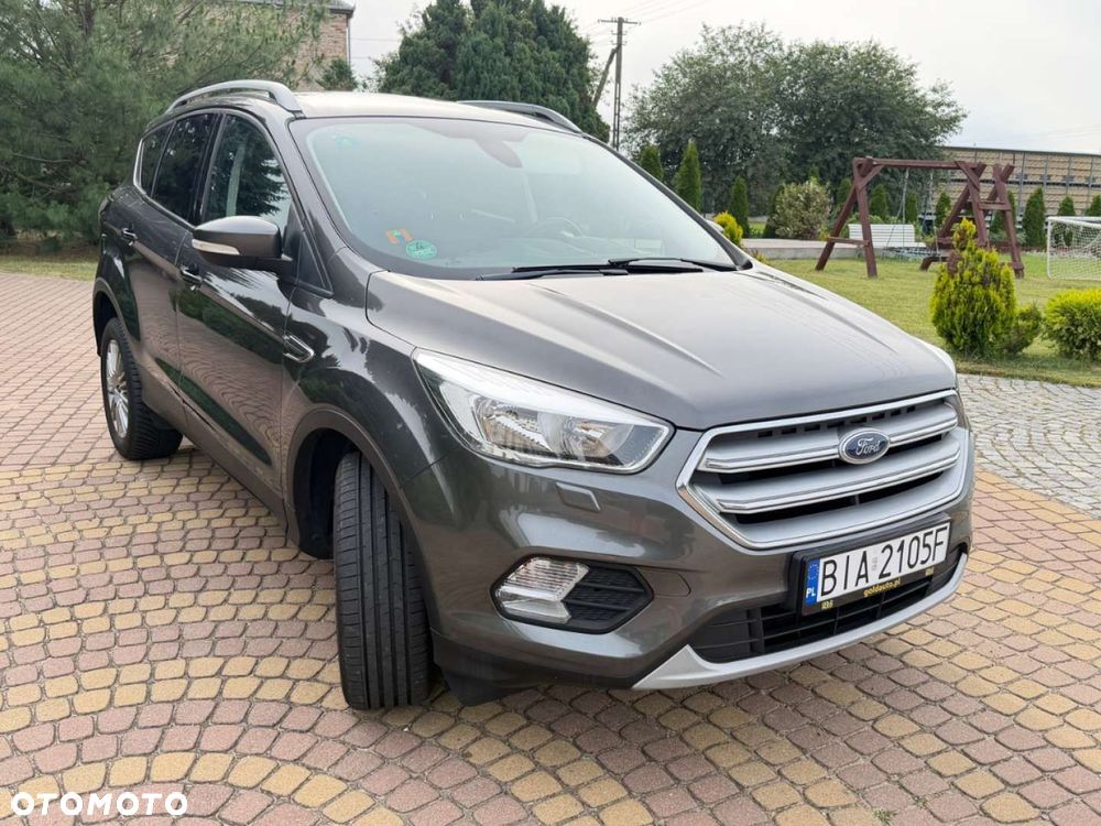 Ford Kuga - 31