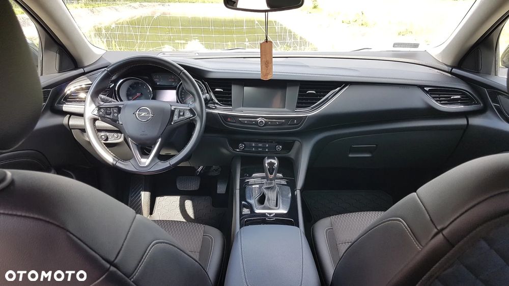 Opel Insignia 1.5 T Elite S&S - 21