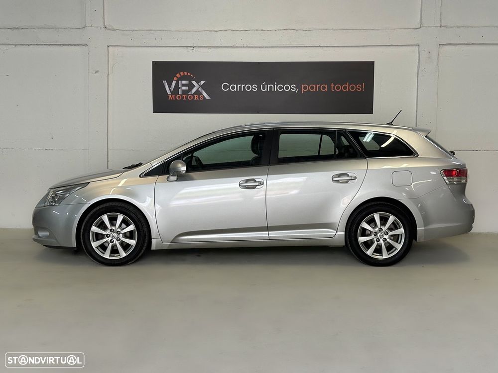 Toyota Avensis SW 2.0 D-4D Exclusive +Pele+GPS - 16