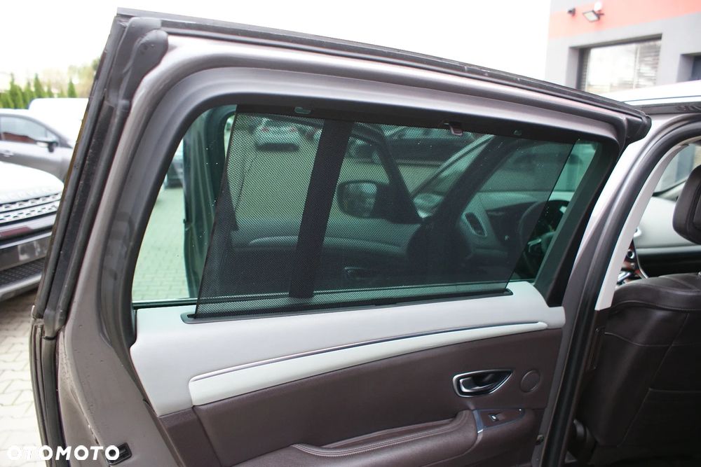 Renault Espace 1.6 dCi Energy Initiale Paris EDC 7os - 17