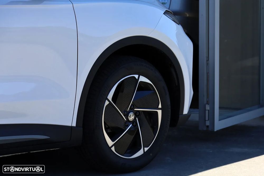 MG MGS5 EV 64 kWh Luxury - 6