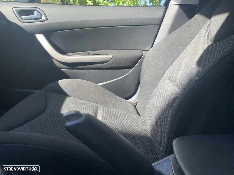 Peugeot 308 SW 1.6 HDi Executive - 4