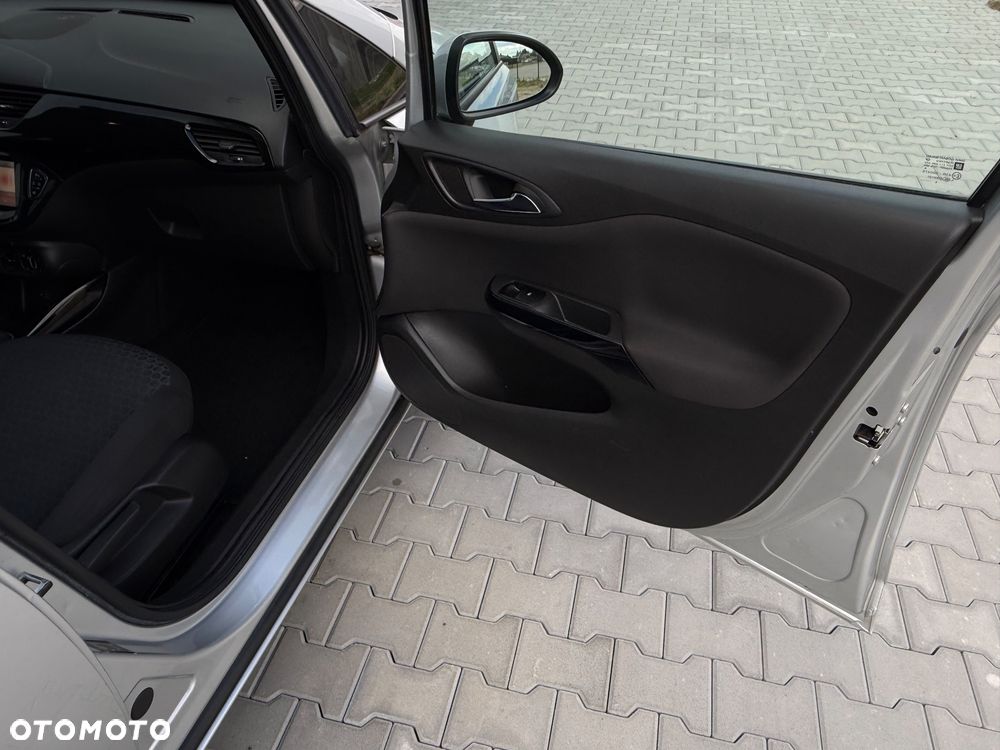 Opel Corsa 1.4 16V Cosmo - 19