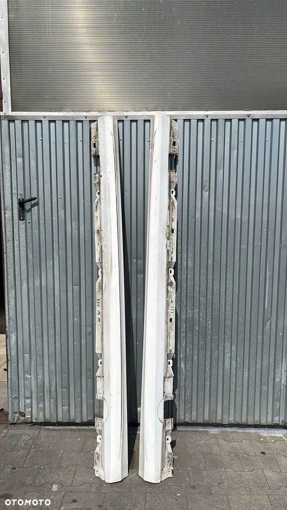 LISTWA PROGOWA LEWA PRAWA MERCEDES W177 149 - 2