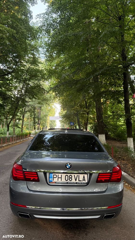 BMW Seria 7 740d xDrive - 10