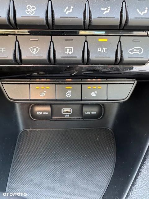 Kia Sportage 1.6 T-GDI Black Edition 2WD DCT - 31