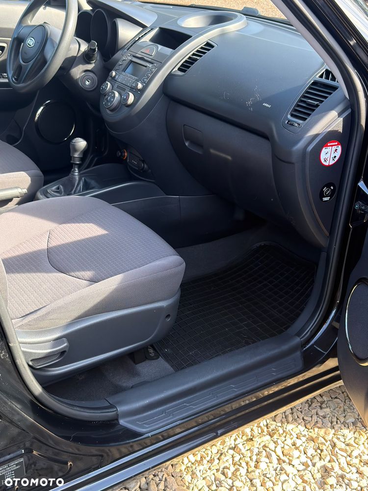 Kia Soul - 17