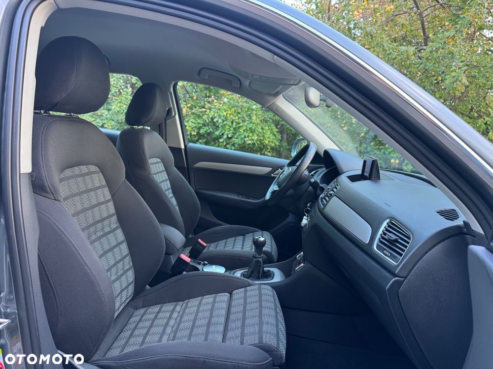 Audi Q3 2.0 TDI Edycja Specjalna - 24
