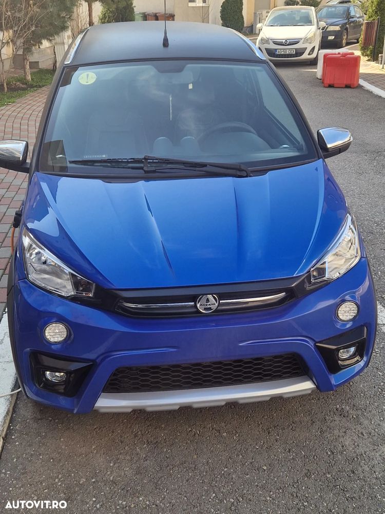 Aixam Crossline - 38