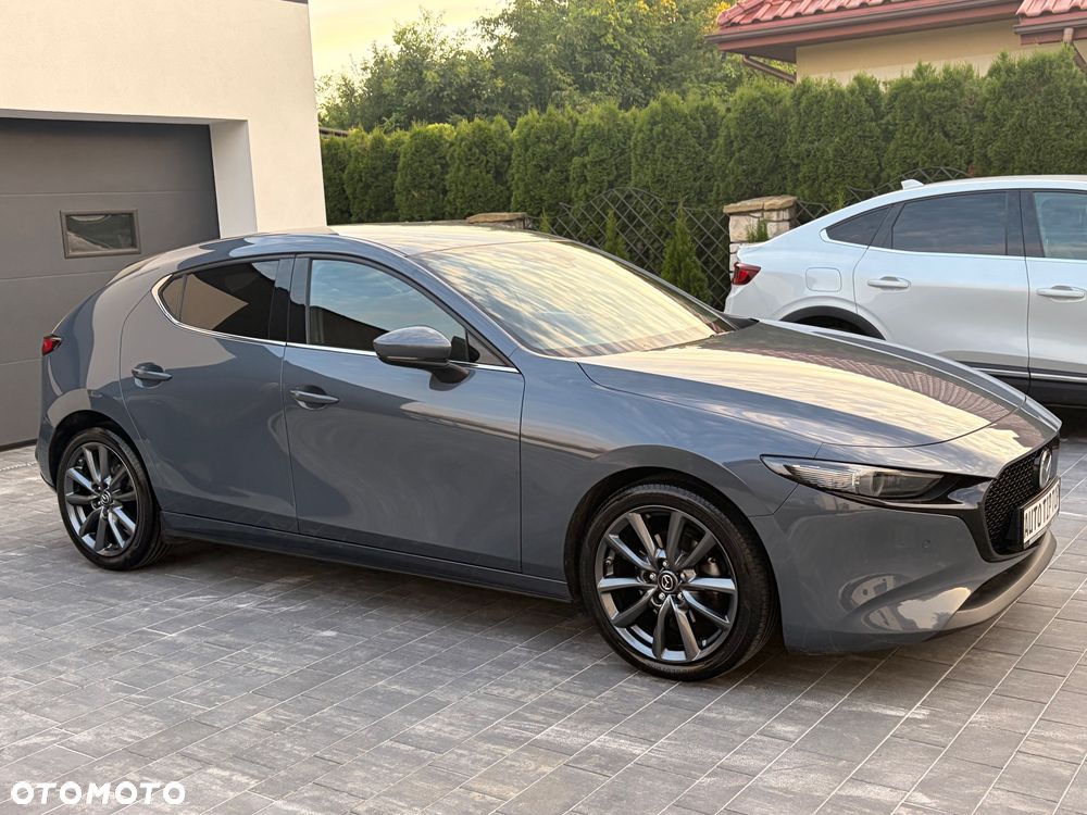 Mazda 3 2.0 mHEV Hikari - 10