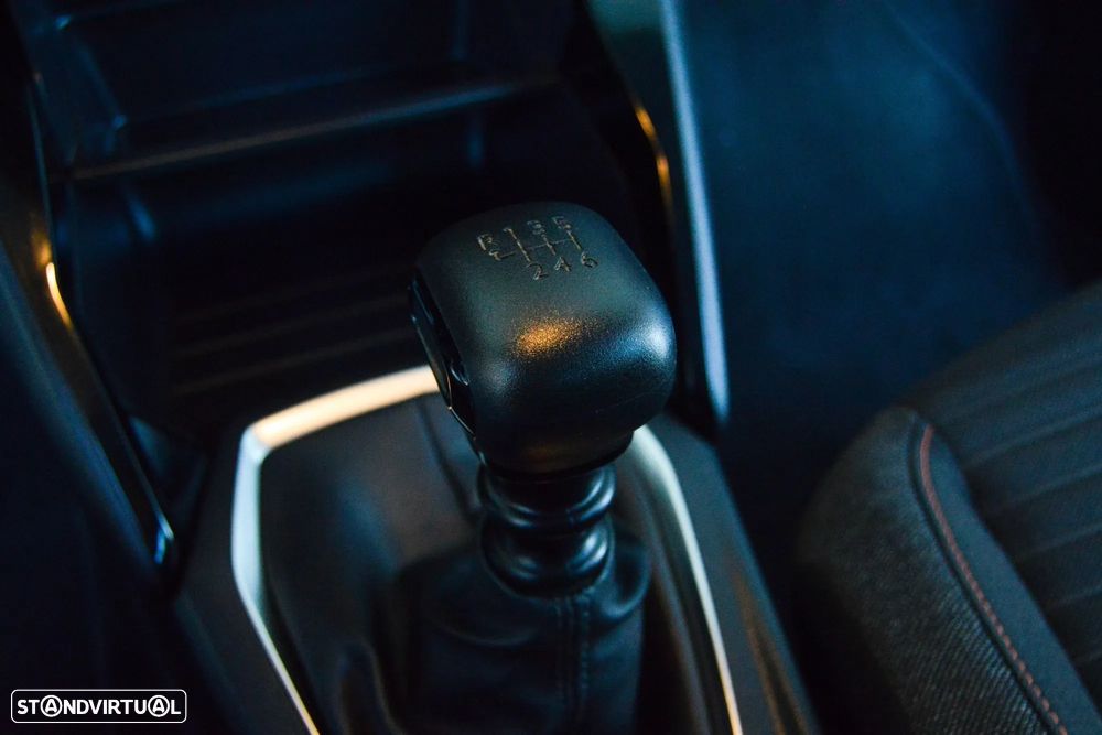 Peugeot 208 1.5 BlueHDi Active Pack - 43