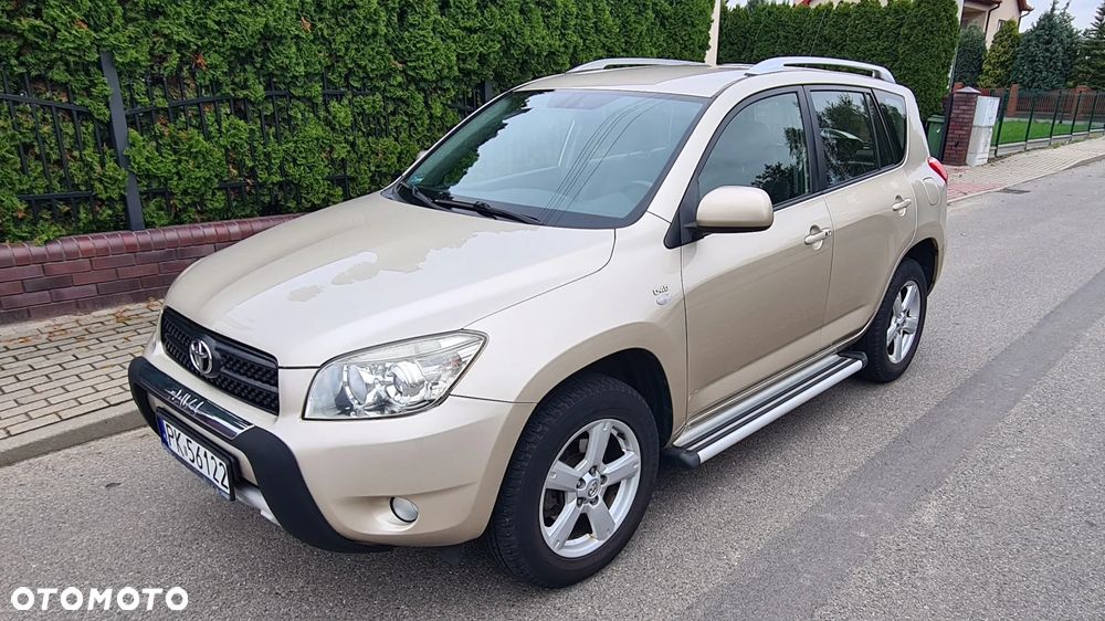 Toyota RAV4 2.2 D-4D Premium - 1