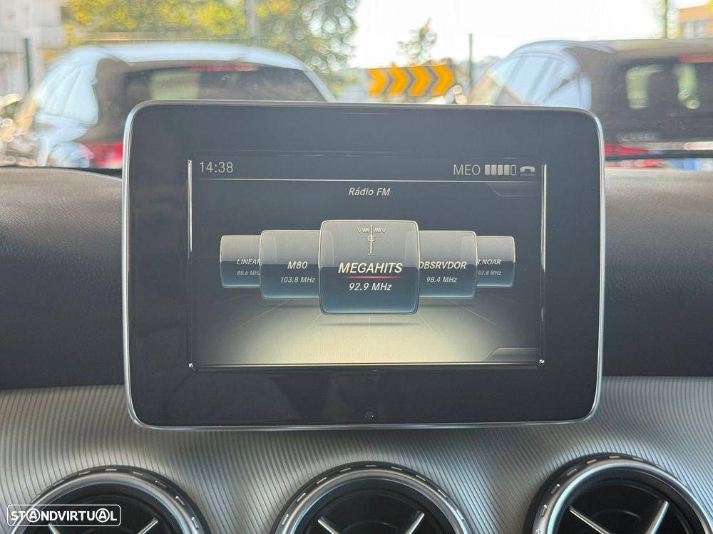 Mercedes-Benz GLA 180 CDi Urban - 31
