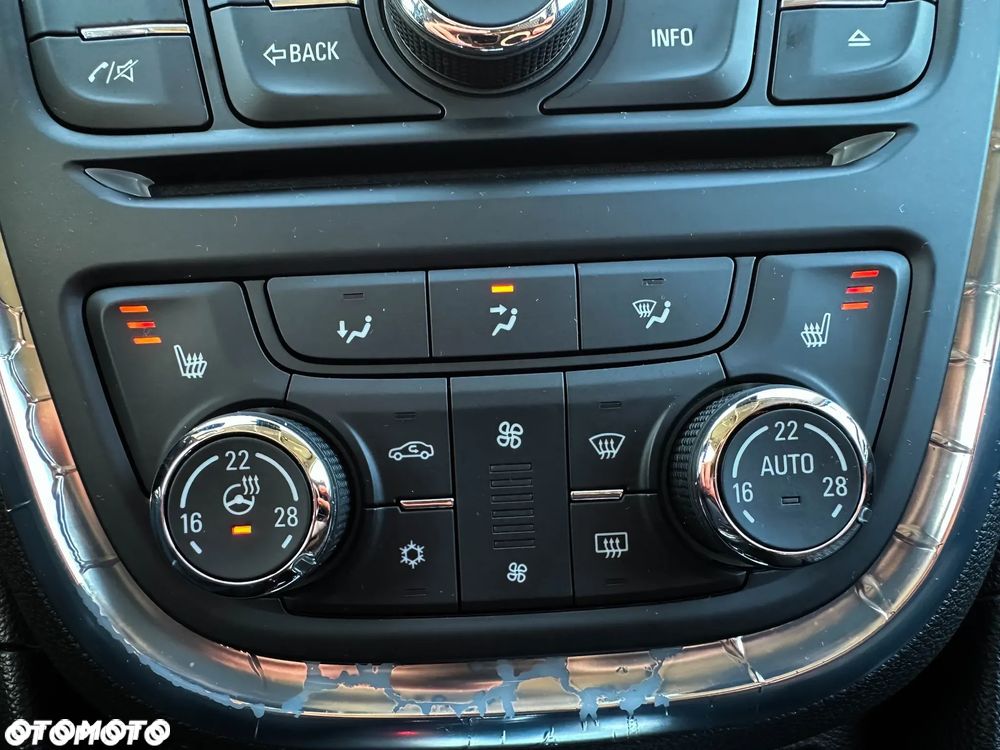 Opel Mokka 1.4 Turbo Automatik Innovation - 33