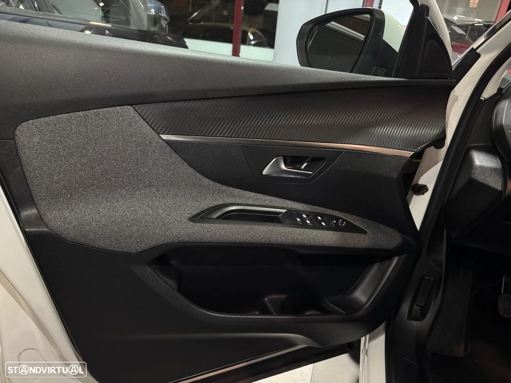 Peugeot 3008 PureTech 130 Stop & Start Active - 18