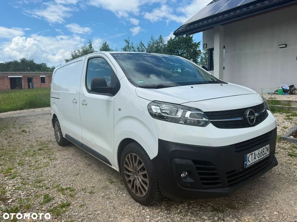 Opel Vivaro - 1