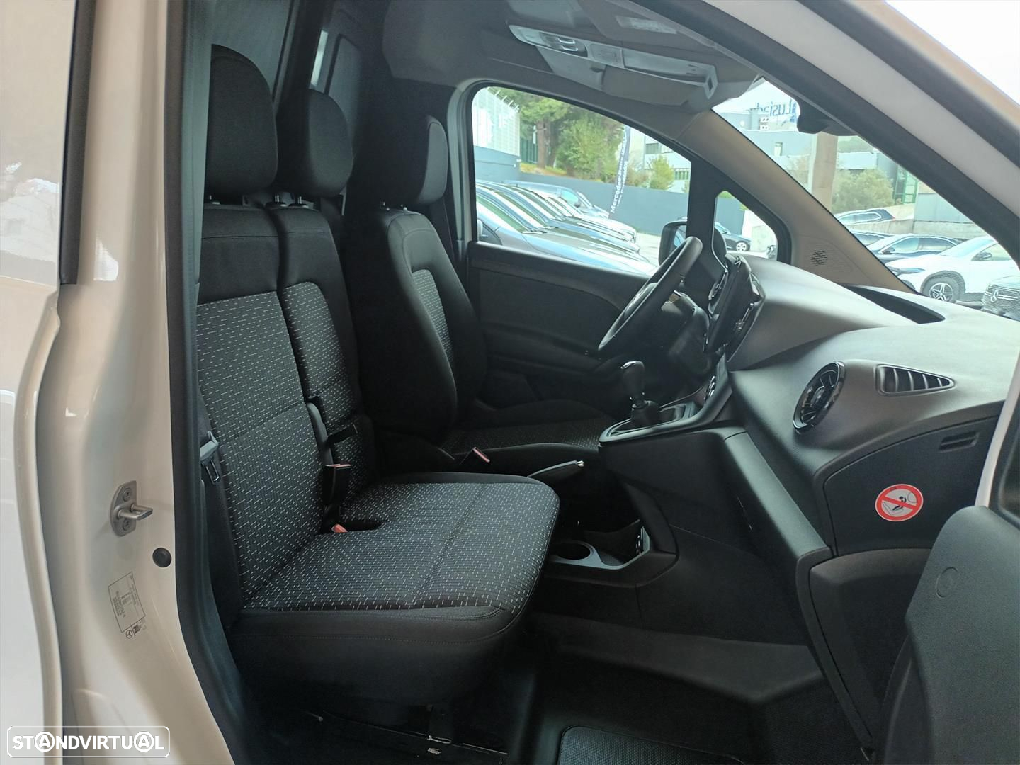 Mercedes-Benz Citan Furgão Standard 110CDI/27 - 14