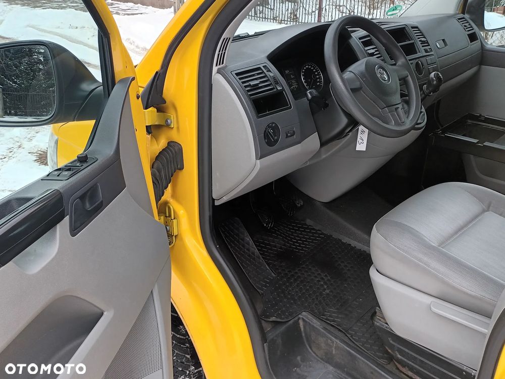 Volkswagen Transporter - 23
