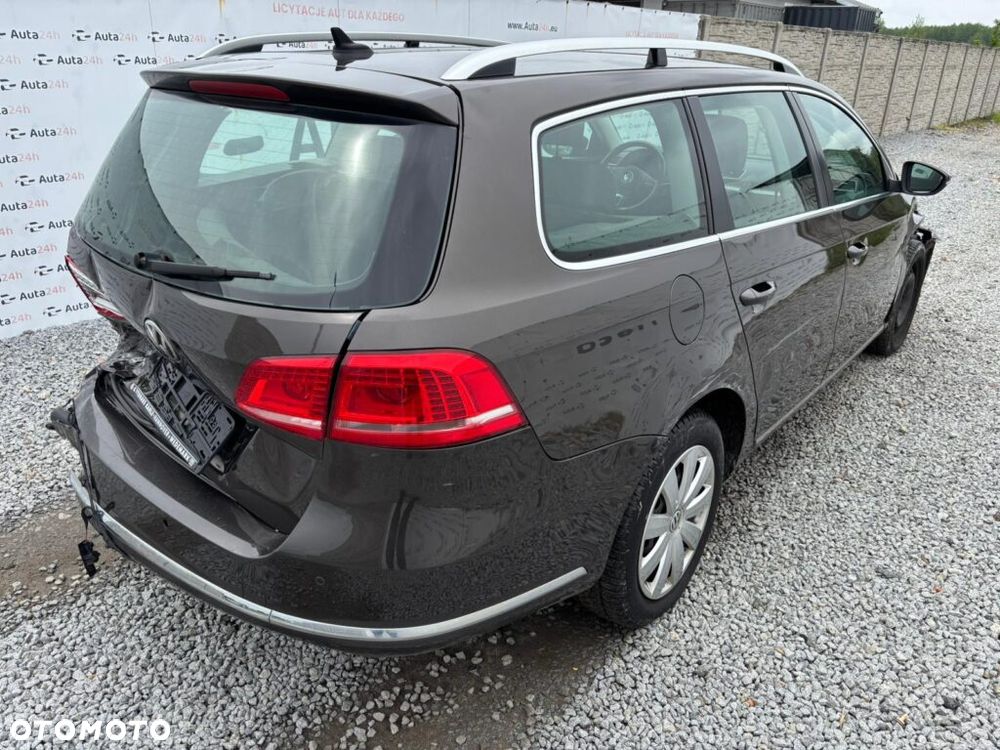 Volkswagen Passat 2.0 Blue TDI DSG SCR Comfortline - 3