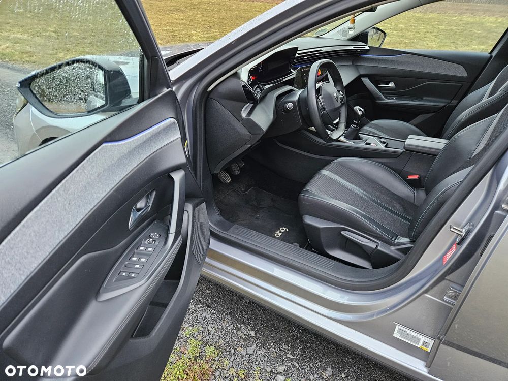 Peugeot 308 BlueHDi 130 Allure - 11