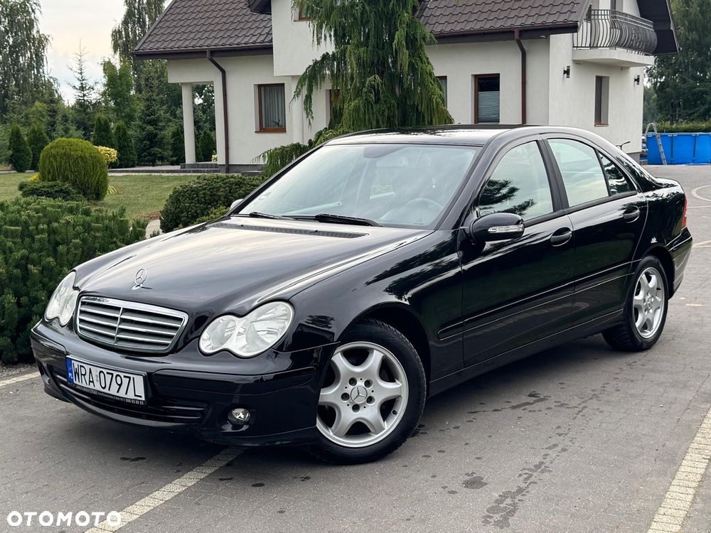 Mercedes-Benz Klasa C 200 T CDI Classic - 1