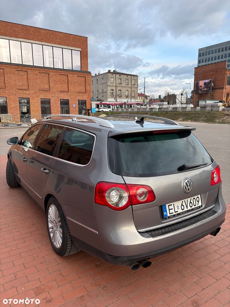 Volkswagen Passat - 18