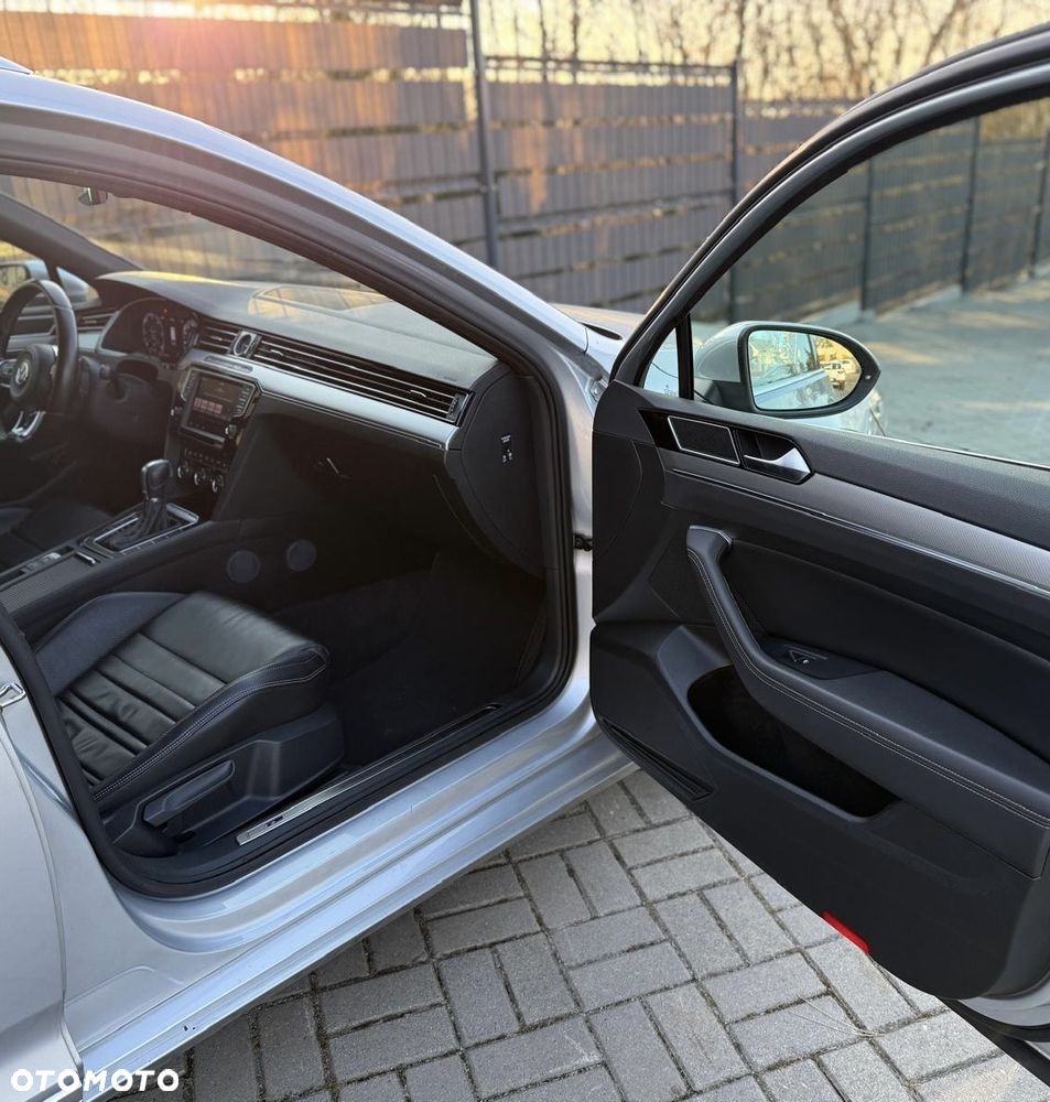 Volkswagen Passat 2.0 TDI Bi-Turbo BMT 4Mot Highline DSG - 23