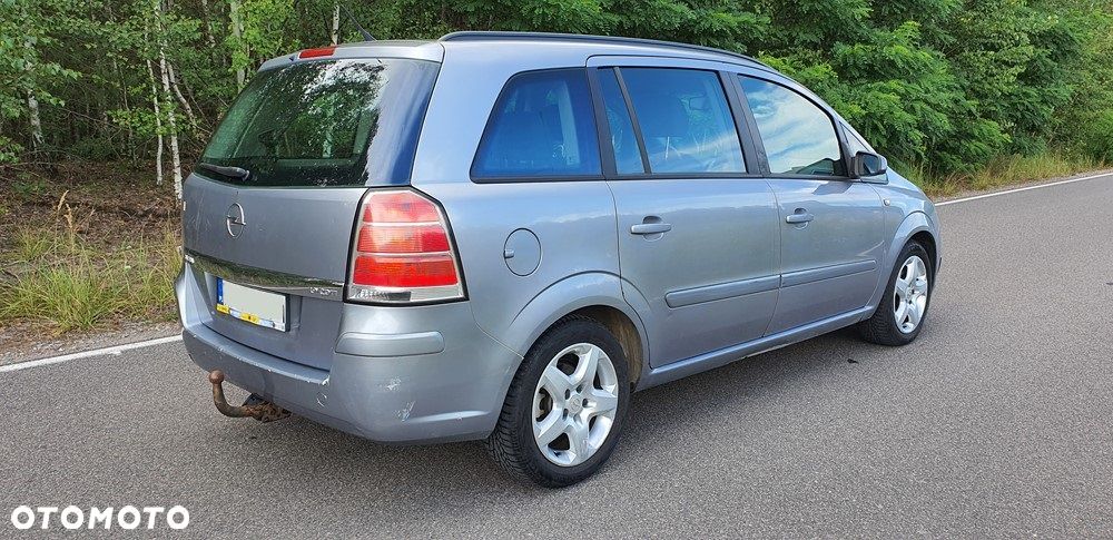 Opel Zafira 1.9 CDTI Cosmo - 5