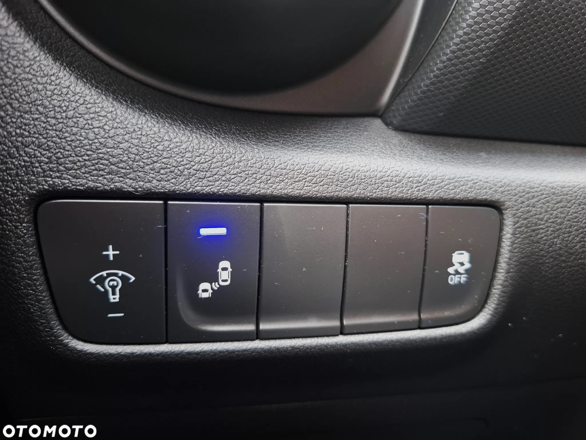 Hyundai Kona 1.6 T-GDI Premium 4WD DCT - 28