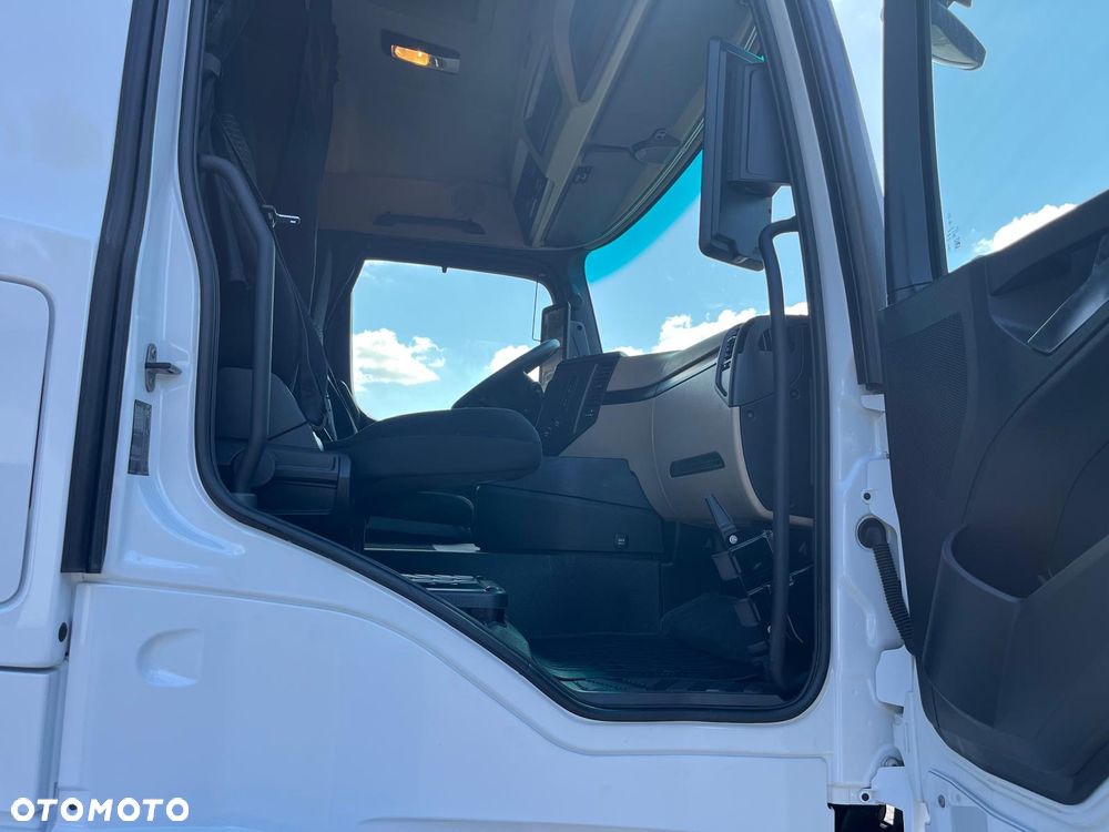 Mercedes-Benz Actros 1845 - 8