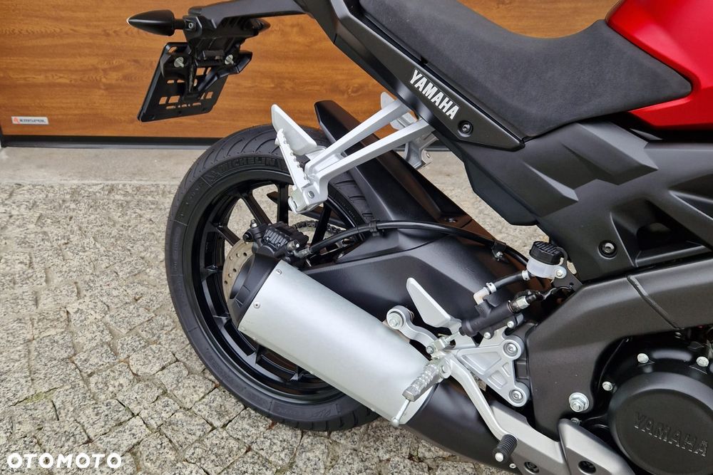 Yamaha MT - 11