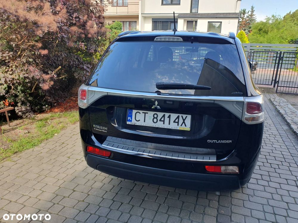 Mitsubishi Outlander 2.0 Intense - 6