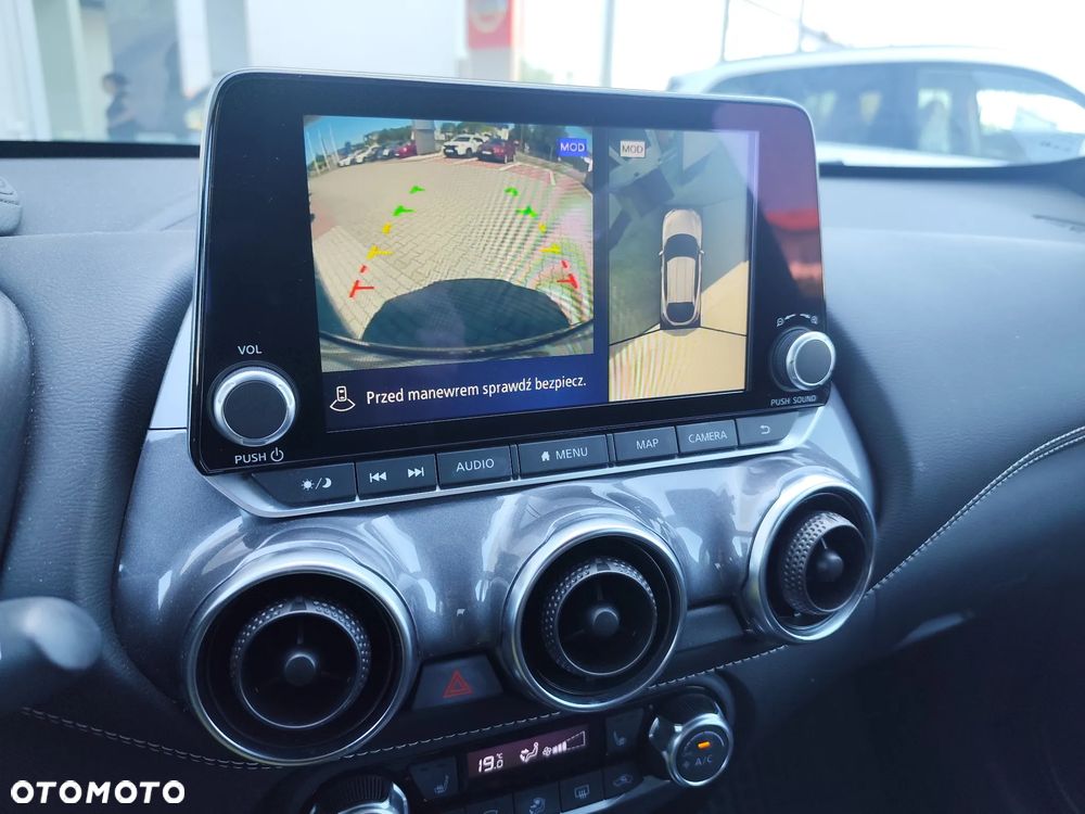 Nissan Juke 1.0 DIG-T Tekna - 10