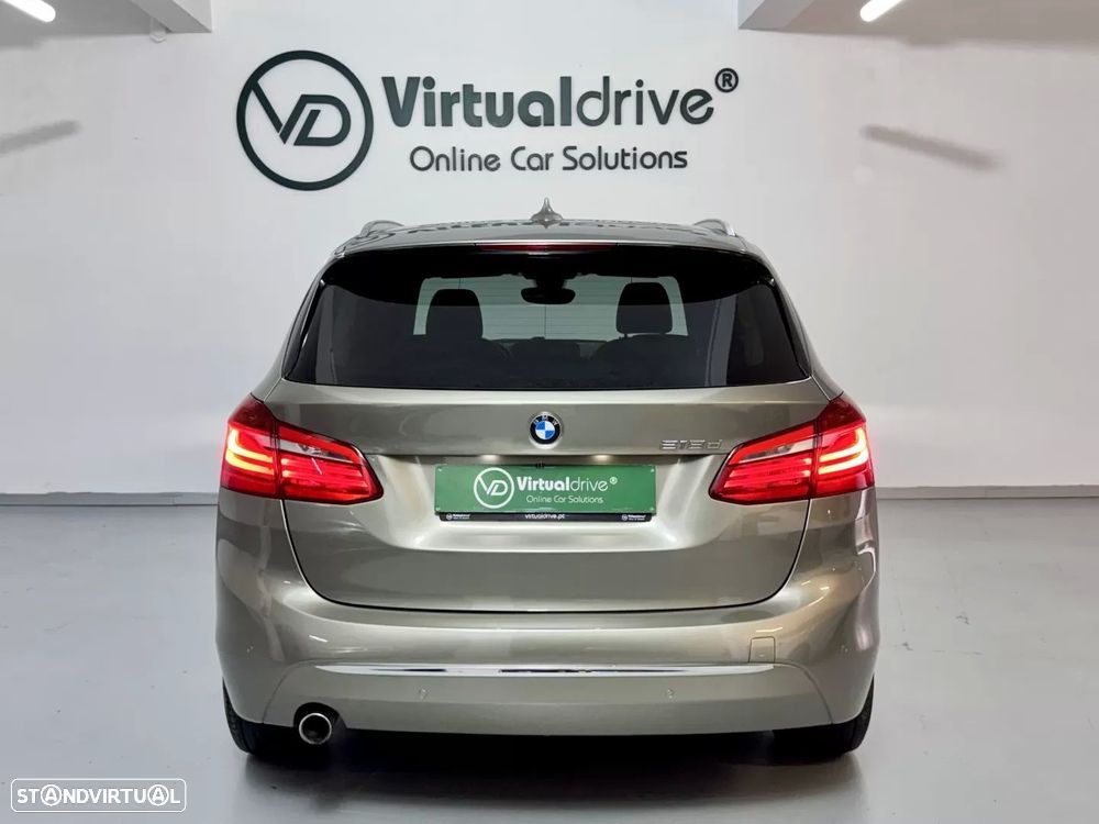 BMW 218 Active Tourer d Line Luxury - 8