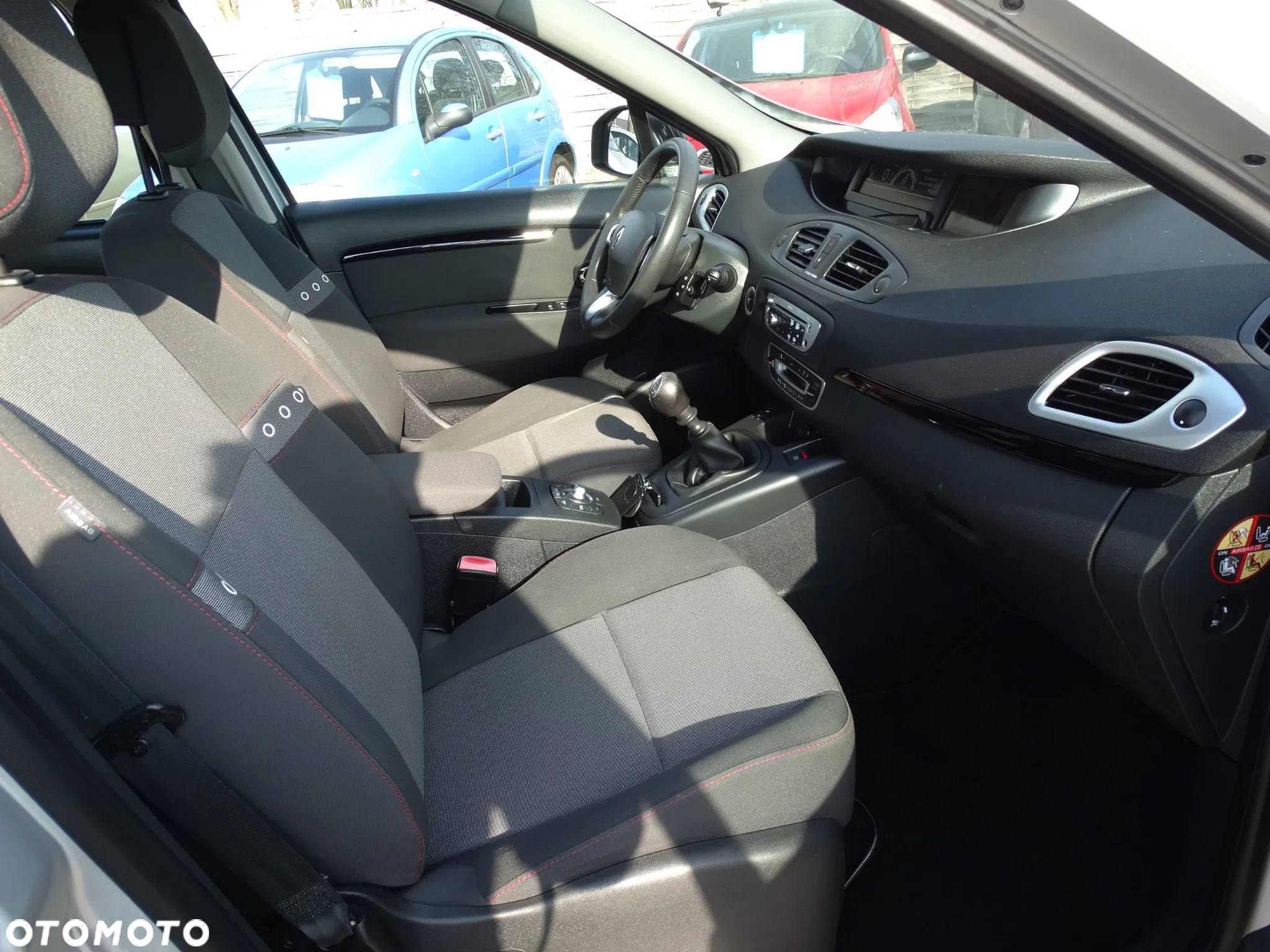 Renault Scenic 1.5dCi TomTom Edition - 25