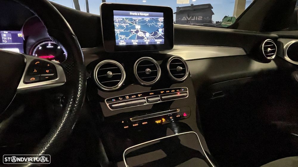 Mercedes-Benz GLC 250 d AMG Line 4-Matic - 29