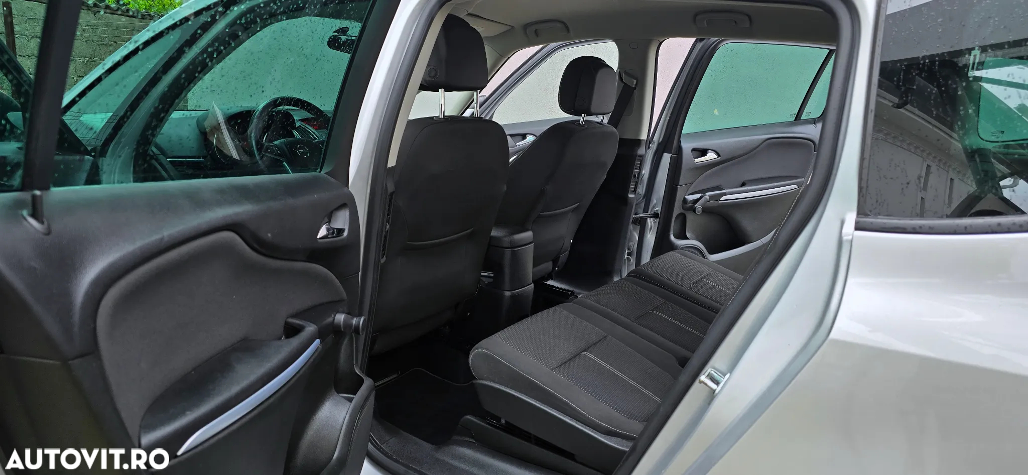 Opel Zafira Tourer 2.0 CDTI Automatik Active - 6