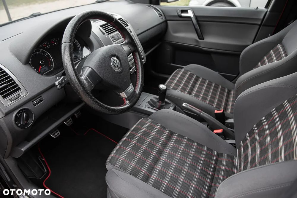 Volkswagen Polo 1.8 GTI - 17