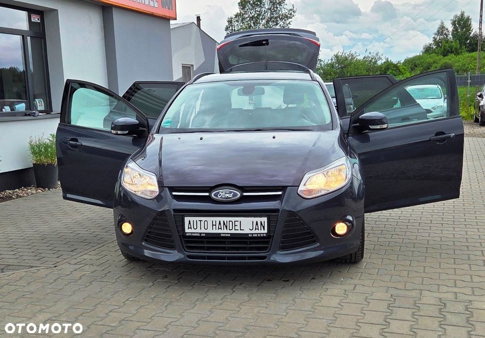Ford Focus - 24