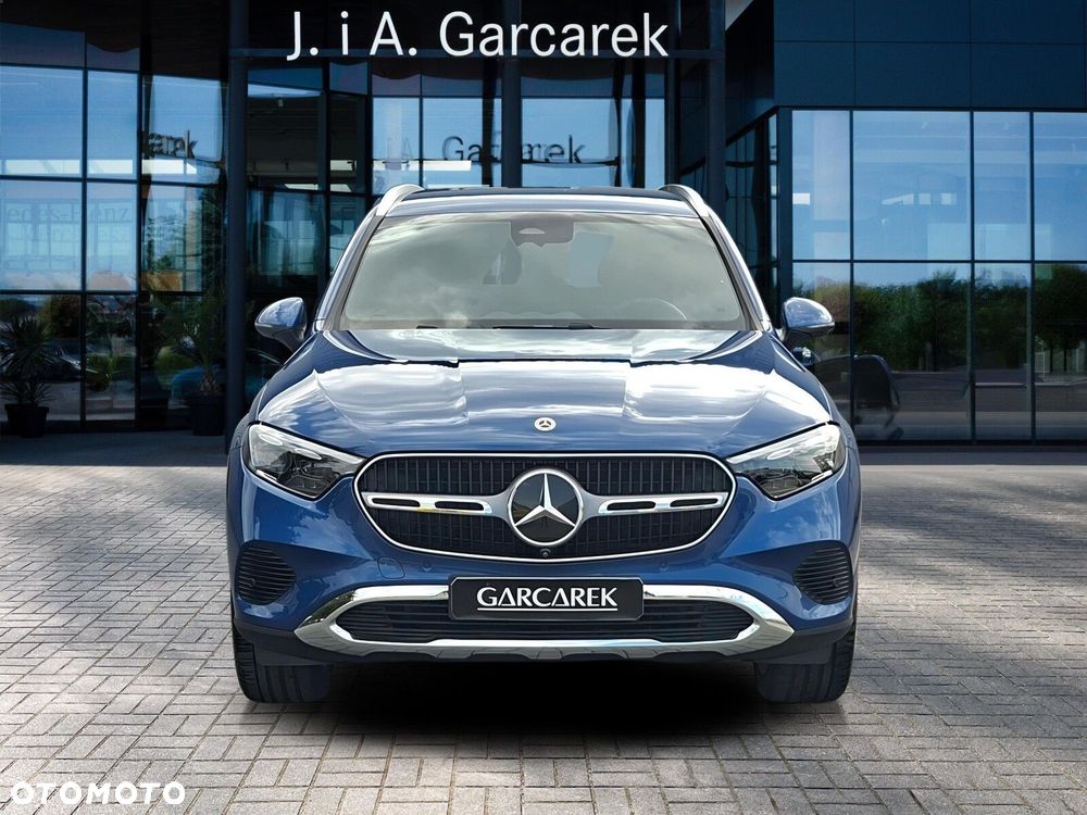 Mercedes-Benz GLC - 9