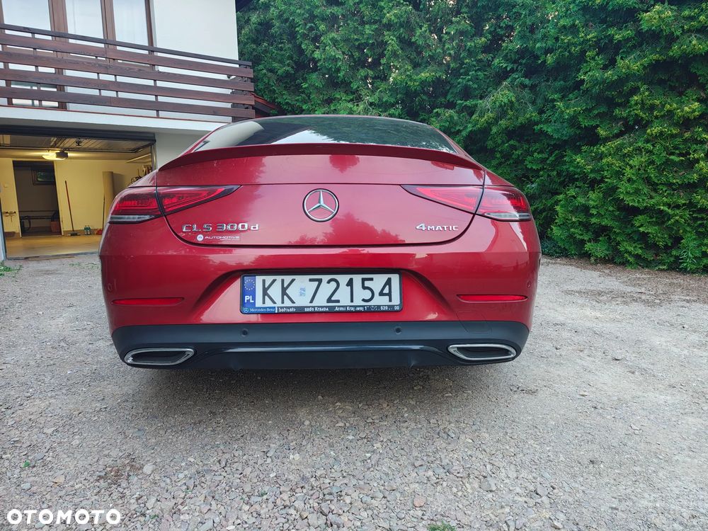 Mercedes-Benz CLS 300 d 4-Matic AMG - 4