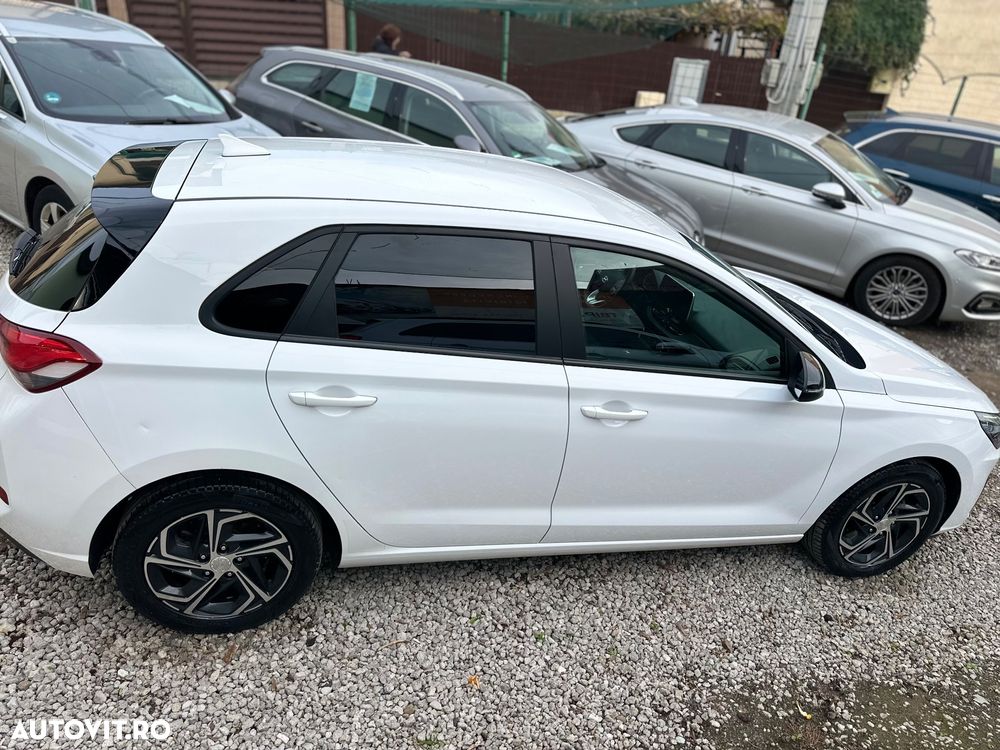 Hyundai i30 1.6 CRDI DCT Premium - 19