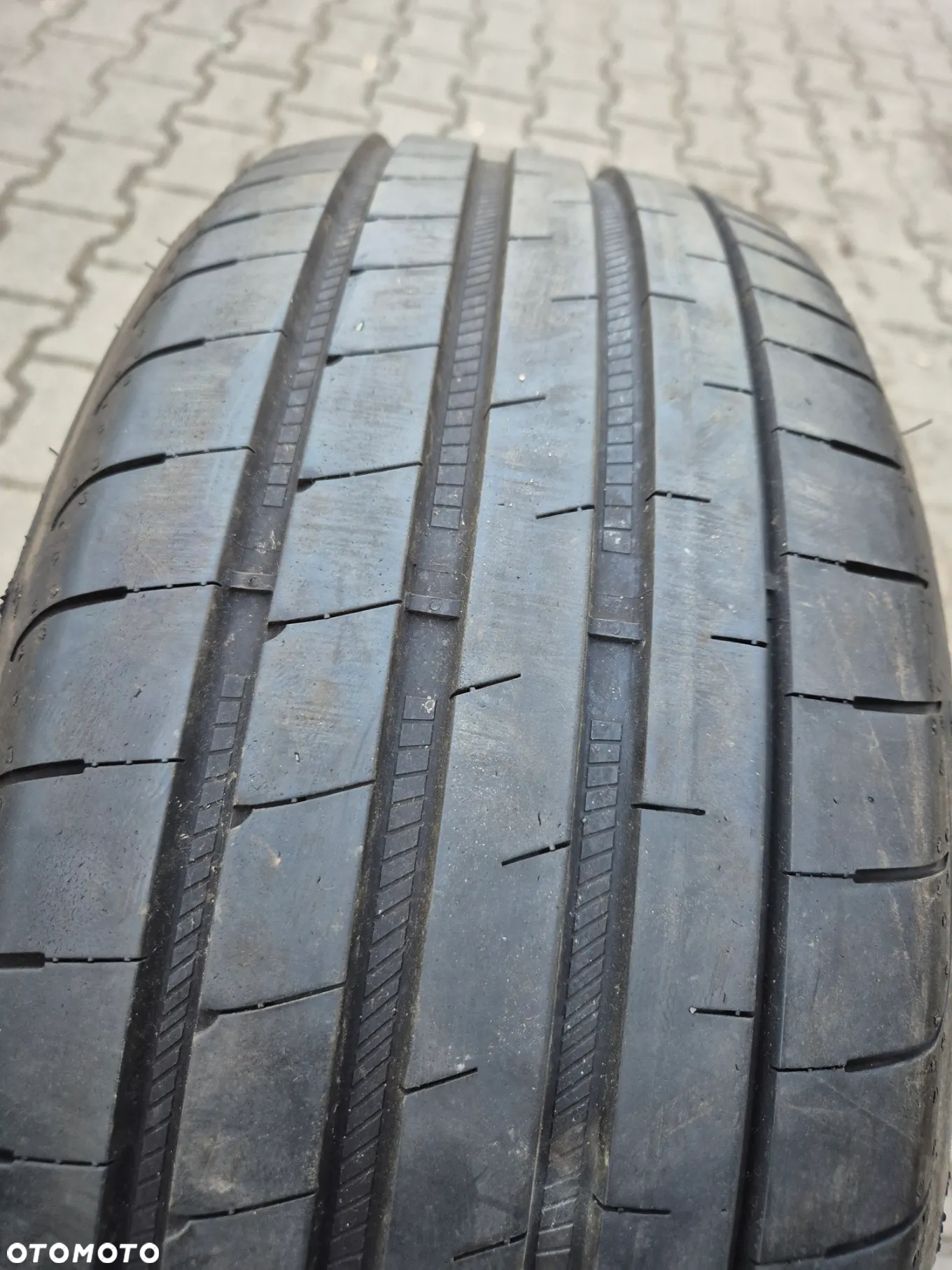 OPONA LETNIA GOOD YEAR 225/45 R17 NOWE DEMO  DOT 4523 - 2