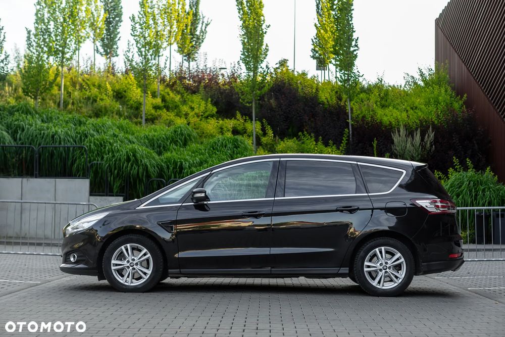 Ford S-Max - 10